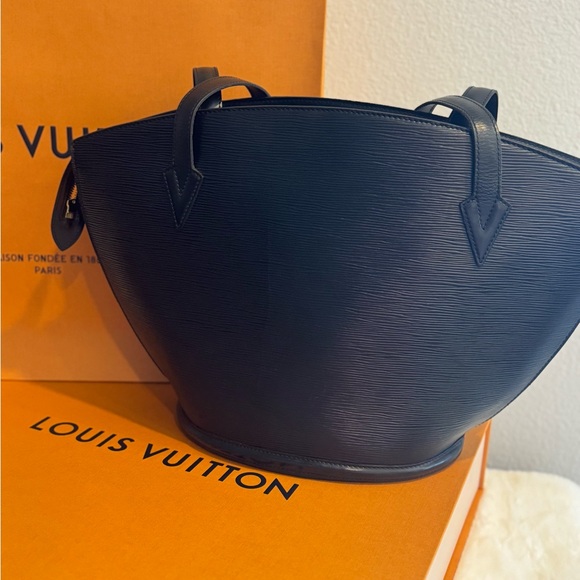 Louis Vuitton Black EPI Saint Jacques Shoulder Bag - Picture 6 of 13